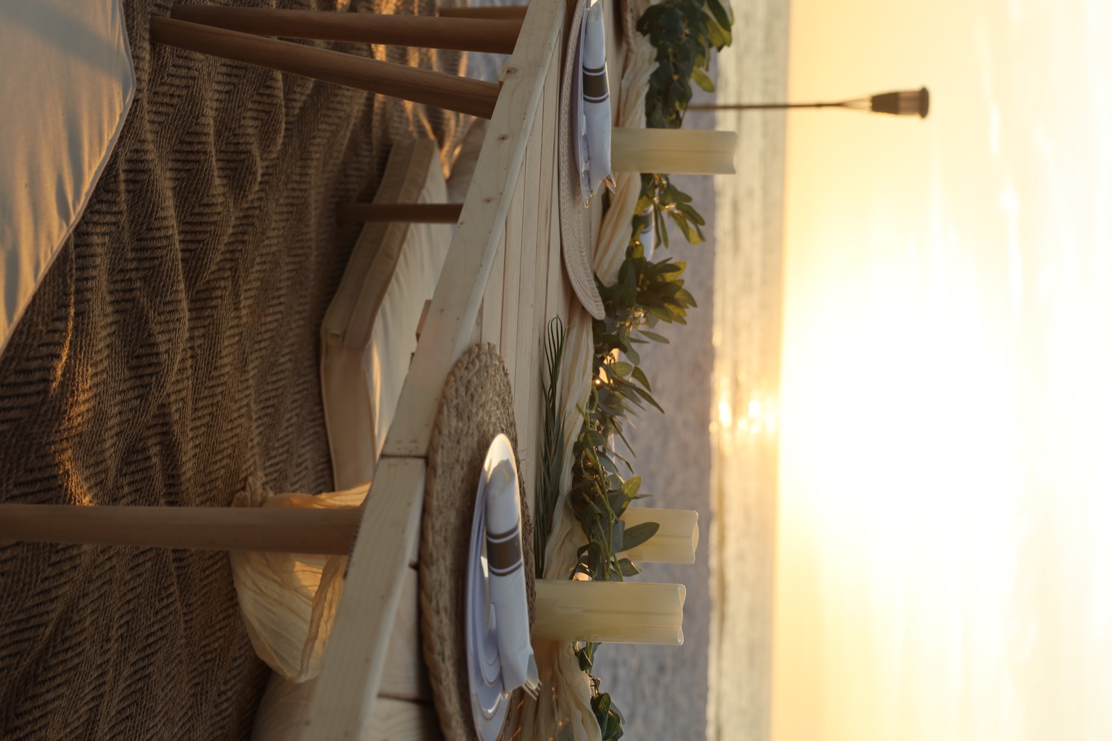 Sunset Lovers beach picnic package